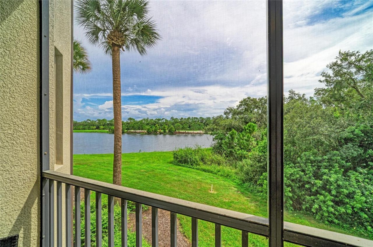 16706 Vardon Terrace, Unit 207, Bradenton, FL 34211 Photo