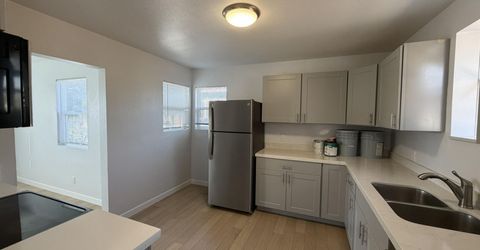 1836 C Street, Sparks, NV 89431 Photo