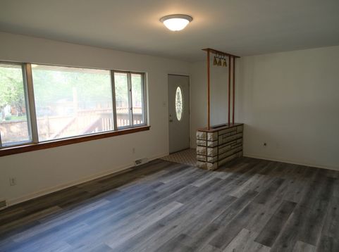 Main Photo