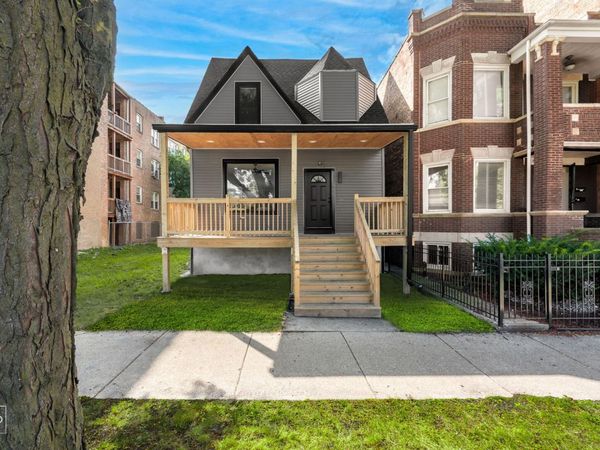 4649 W Jackson Boulevard , Chicago, IL 60644