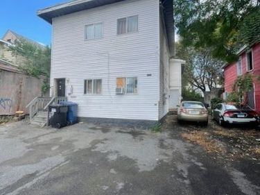 1224 N State Street, Syracuse, NY 13208