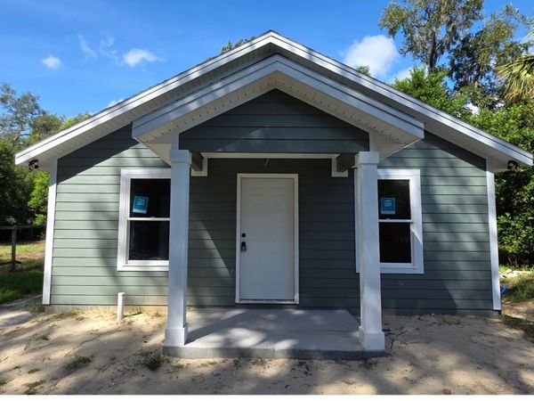 921 NW BROWN AVE, Live Oak, FL 32064