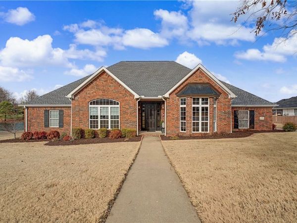 6398 Wrens Nest Cove , Springdale, AR 72762