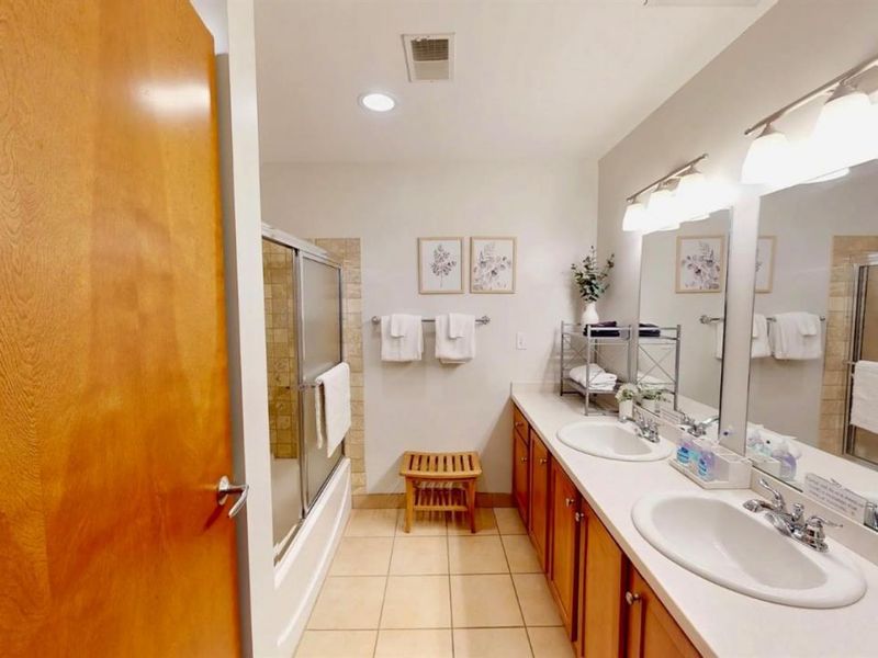 401 shoreline, Unit 304, Sandusky, OH 44870 Photo 13