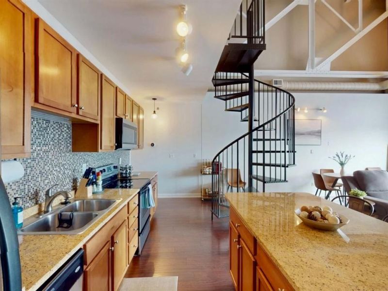 401 shoreline, Unit 304, Sandusky, OH 44870 Photo 6