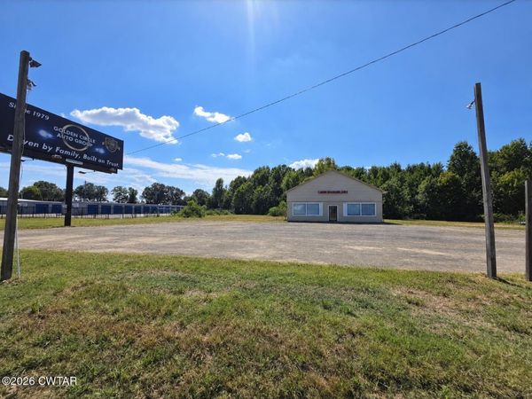 3695 US-45, Henderson, TN 38340