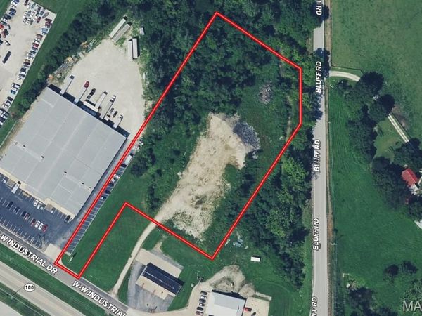 319 Ww Industrial Park Drive , Washington, MO 63090