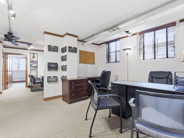 2545 Garfield Avenue, Unit 101, Minneapolis, MN 55405