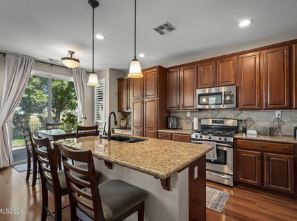 10639 Fire Poppy Circle, Reno, NV 89521 Photo