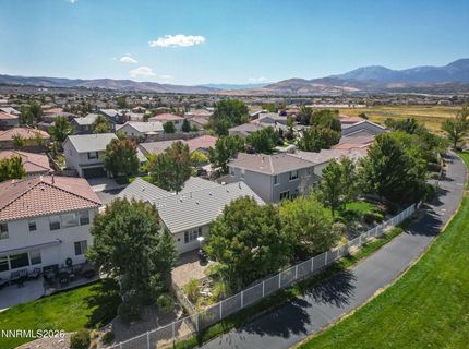 10639 Fire Poppy Circle, Reno, NV 89521 Photo