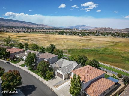 10639 Fire Poppy Circle, Reno, NV 89521 Photo