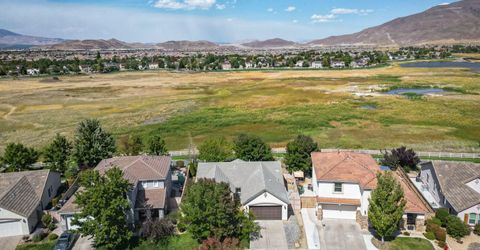 10639 Fire Poppy Circle, Reno, NV 89521 Photo