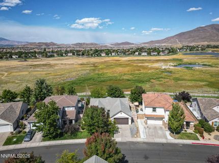 10639 Fire Poppy Circle, Reno, NV 89521 Photo