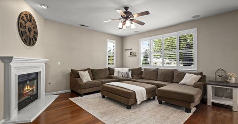 10639 Fire Poppy Circle, Reno, NV 89521 Photo