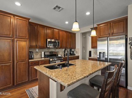 10639 Fire Poppy Circle, Reno, NV 89521 Photo