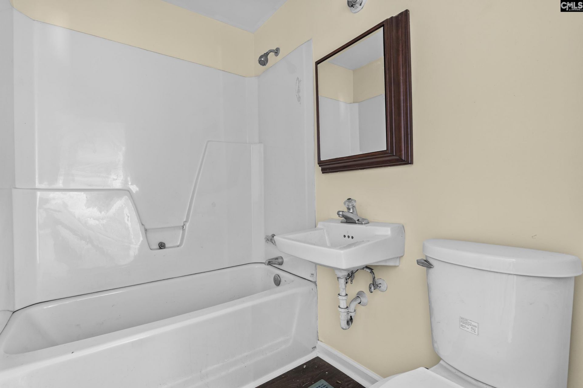 468 Loring Drive Photo 10