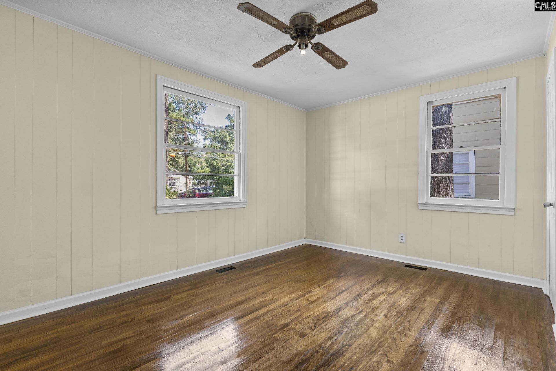 468 Loring Drive Photo 12