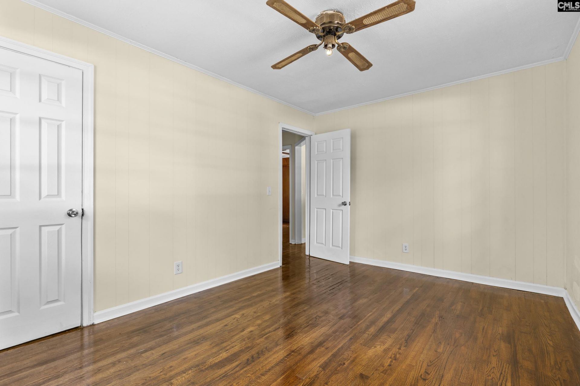 468 Loring Drive Photo 13