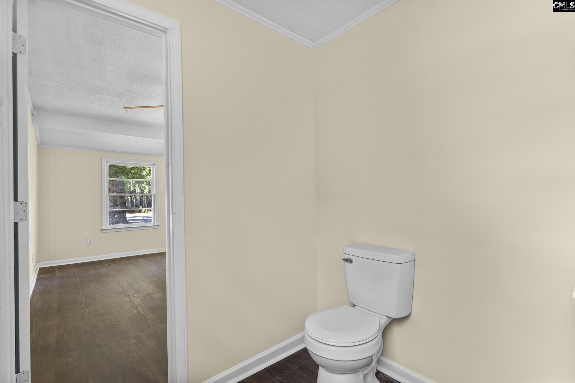 468 Loring Drive Photo 15