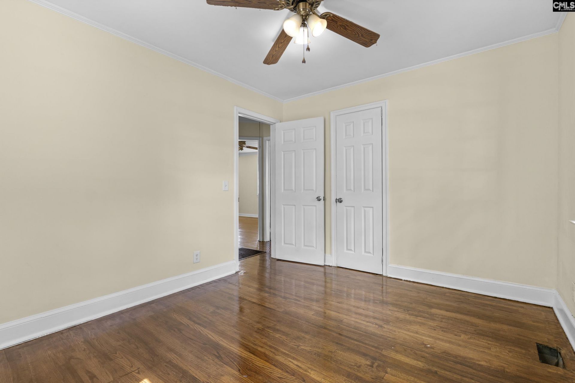 468 Loring Drive Photo 16