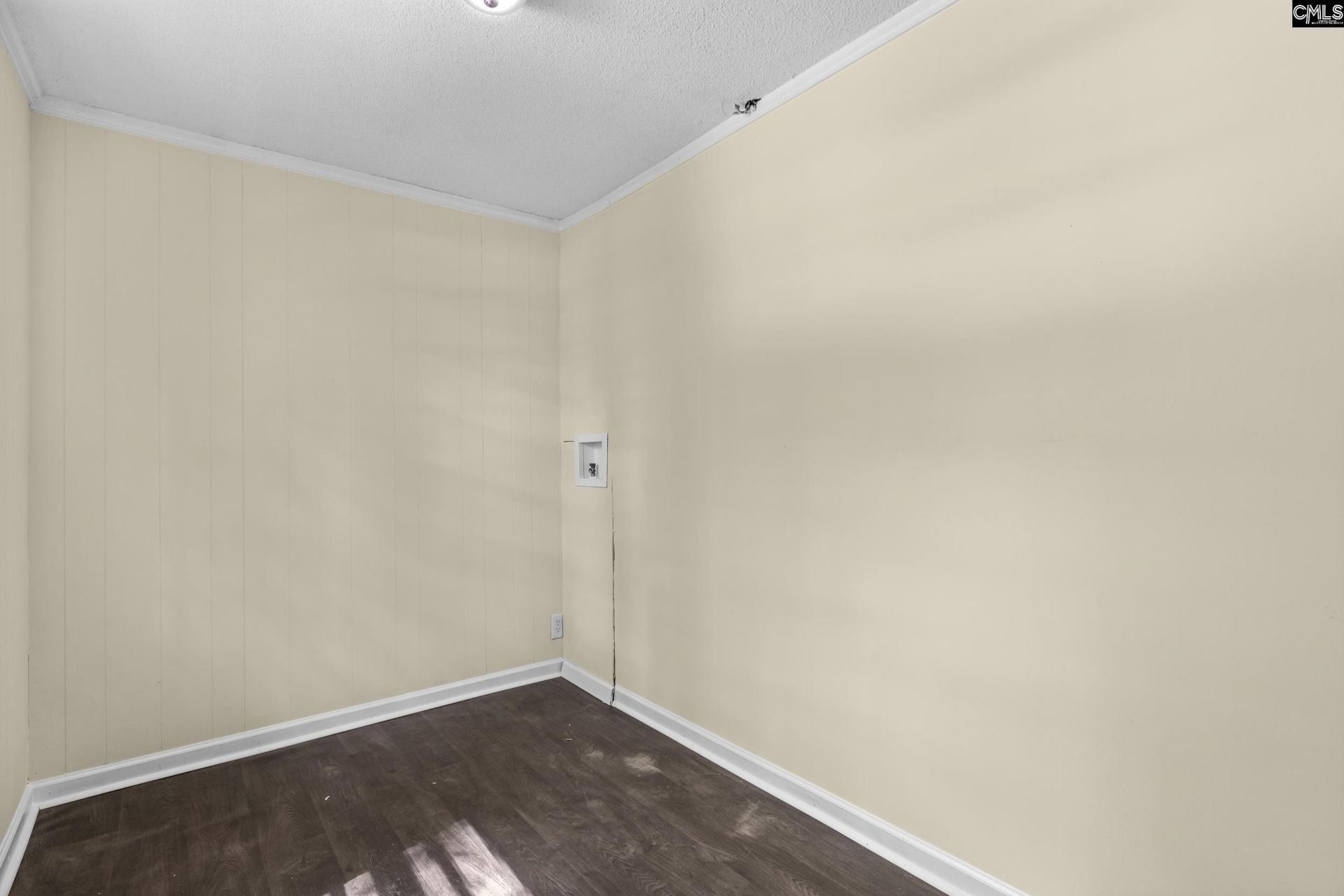 468 Loring Drive Photo 7