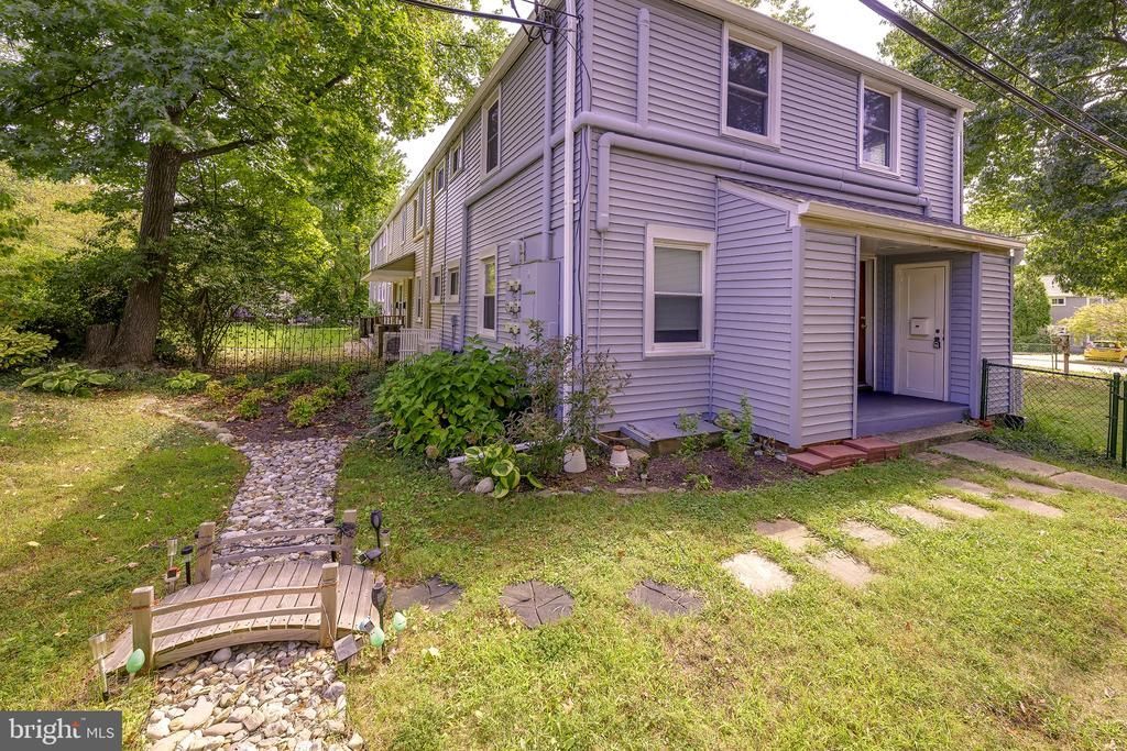 7 G RESEARCH ROAD , GREENBELT, MD 20770