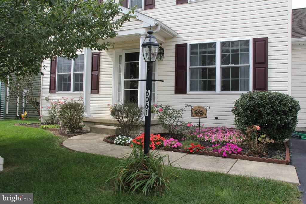 6061 BAYBERRY AVENUE , MANHEIM, PA 17545