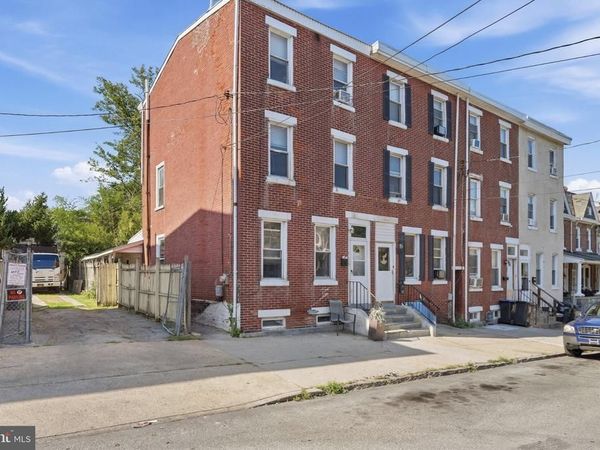 825 GEORGE STREET , NORRISTOWN, PA 19401