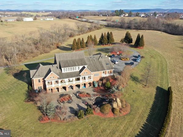 555 E MOUNTAIN ROAD , KNOXVILLE, MD 21758