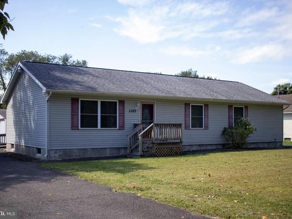 1327 GARRY AVENUE, VINELAND, NJ 08361