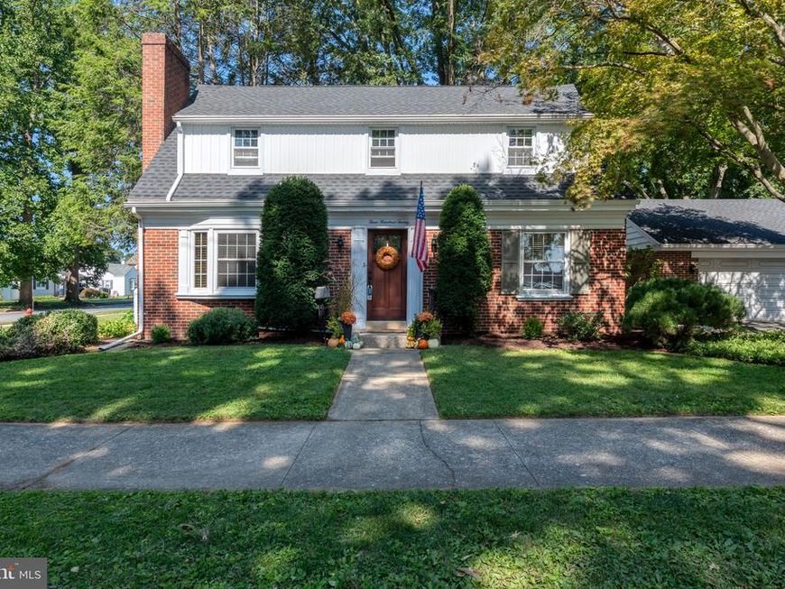 320 W End Avenue, Manheim, PA 17545 Main Photo