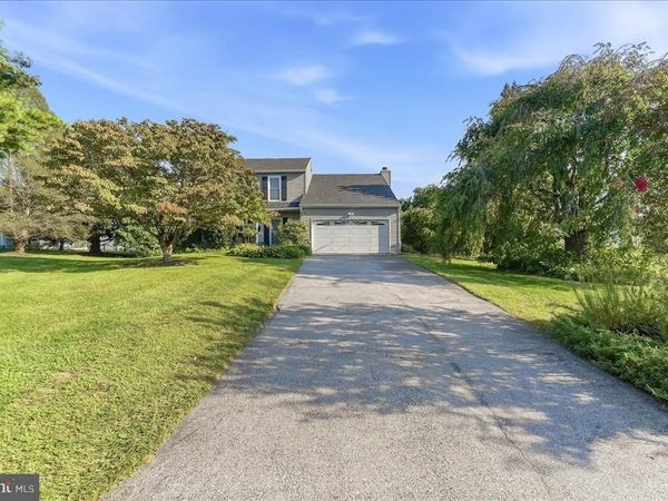 1227 VICTORIA LANE , WEST CHESTER, PA 19380