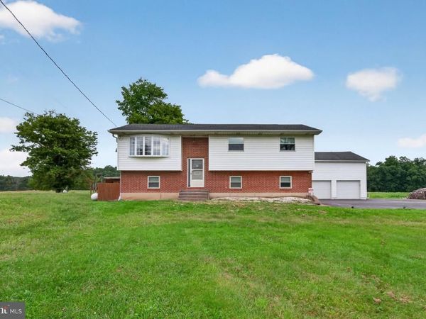 685 UNION ROAD, QUAKERTOWN, PA 18951