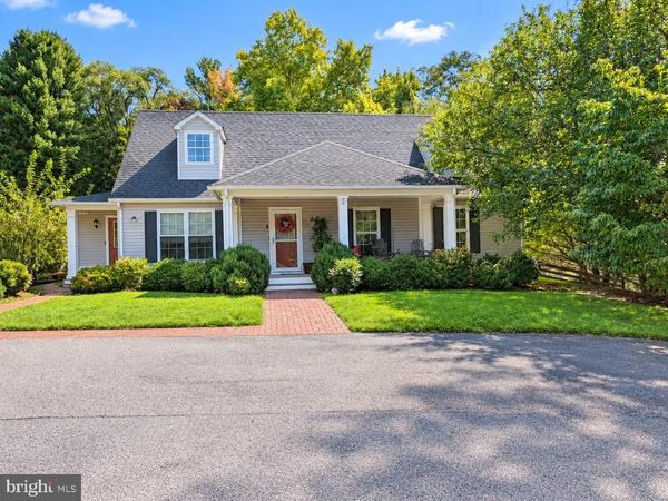 LEXINGTON, VA 24450