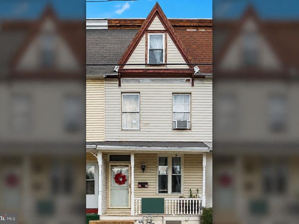 2031 LOGAN STREET , HARRISBURG, PA 17102