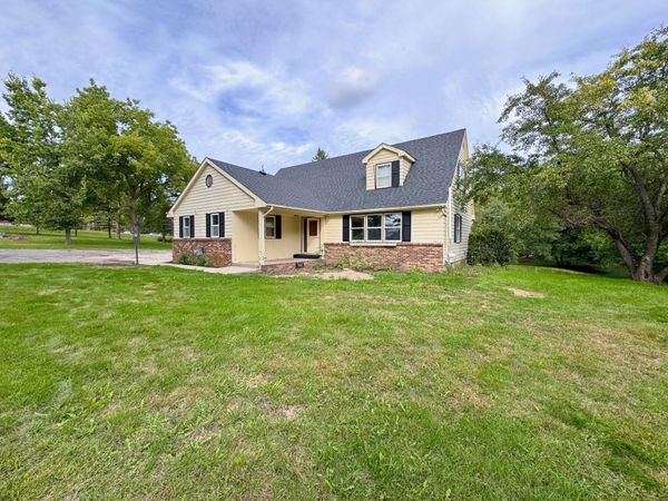 615 S Woodland Drive, Fergus Falls, MN 56537