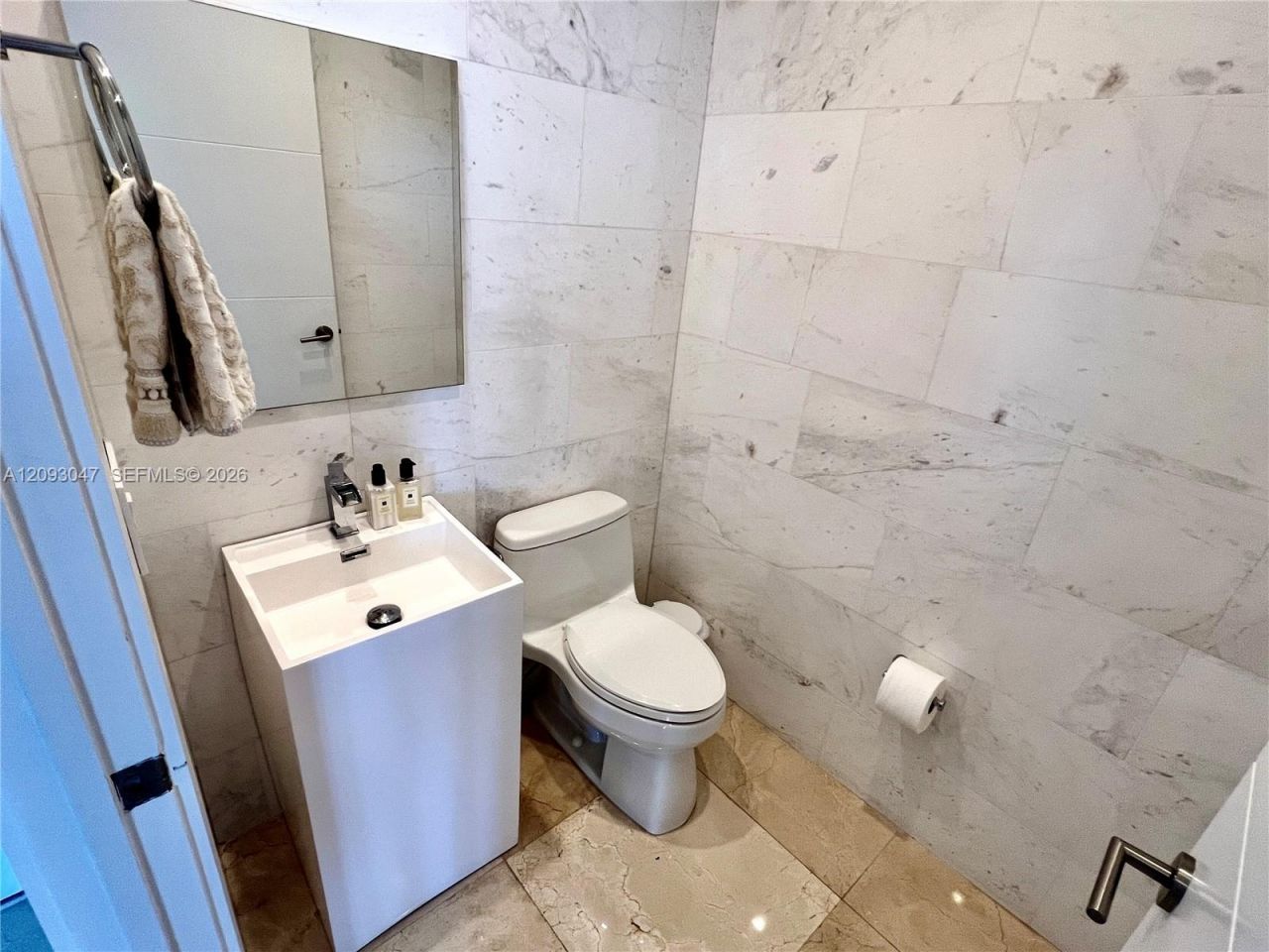 848 Brickell Key Dr , Unit 4505, Miami, FL 33131 Photo