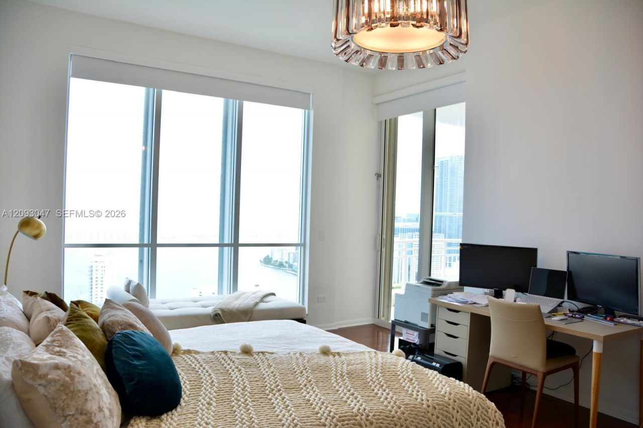 848 Brickell Key Dr , Unit 4505, Miami, FL 33131 Photo