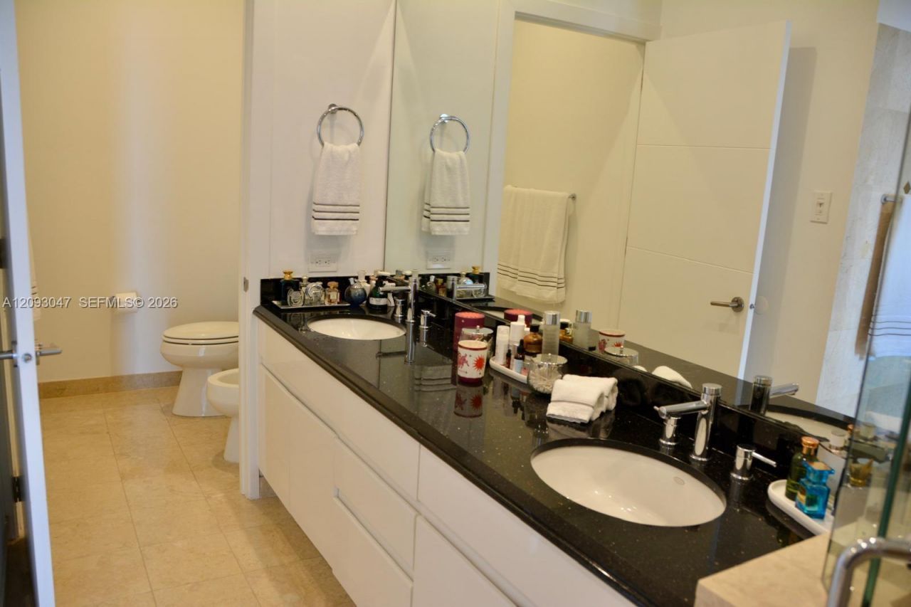 848 Brickell Key Dr , Unit 4505, Miami, FL 33131 Photo