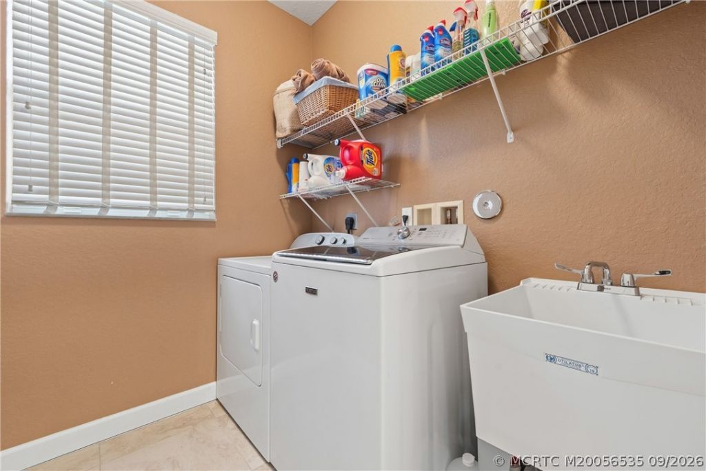 5541 SW Bellflower Court, Palm City, FL 34990 Photo
