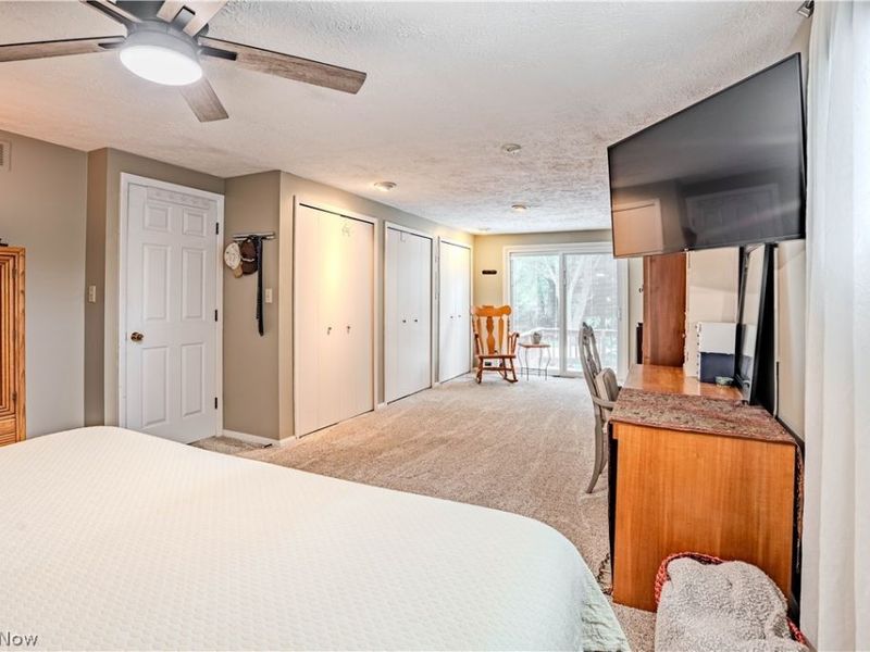 20566 Village Green Drive, Strongsville, OH 44149 Photo 23
