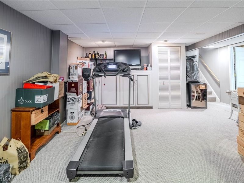 20566 Village Green Drive, Strongsville, OH 44149 Photo 39