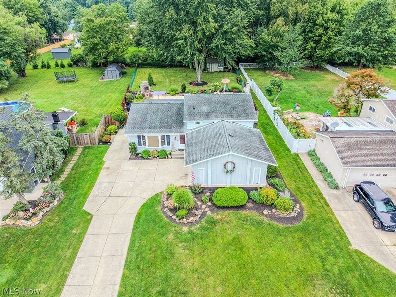 20566 Village Green Drive, Strongsville, OH 44149 Photo 4
