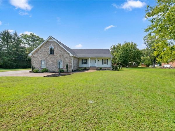 3011 Tyree Springs Rd , Hendersonville, TN 37075