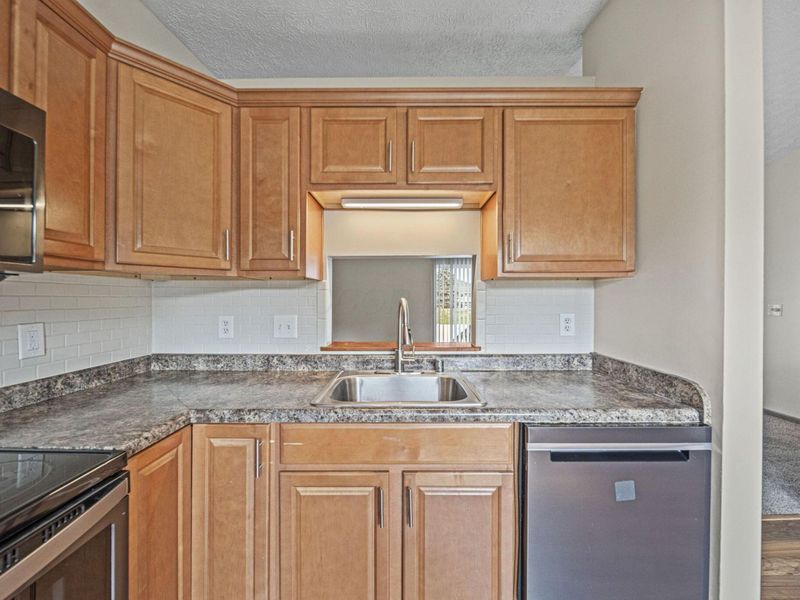 3542 Woody Way , Canal Winchester, OH 43110 Photo 11