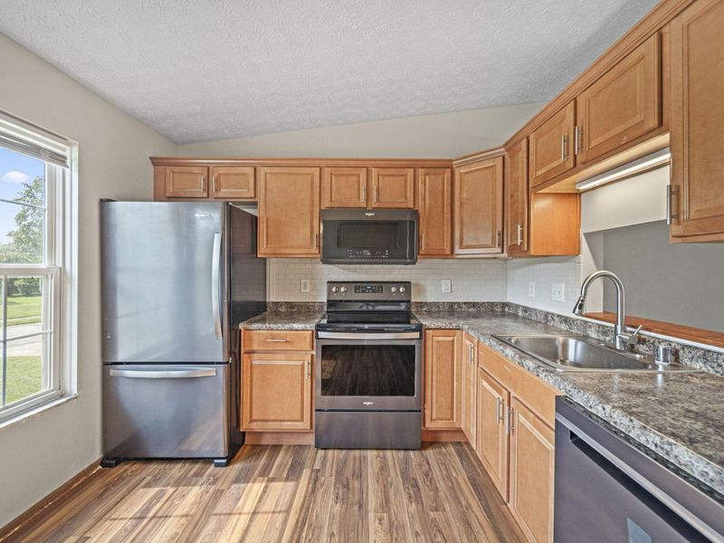 3542 Woody Way , Canal Winchester, OH 43110 Photo 13