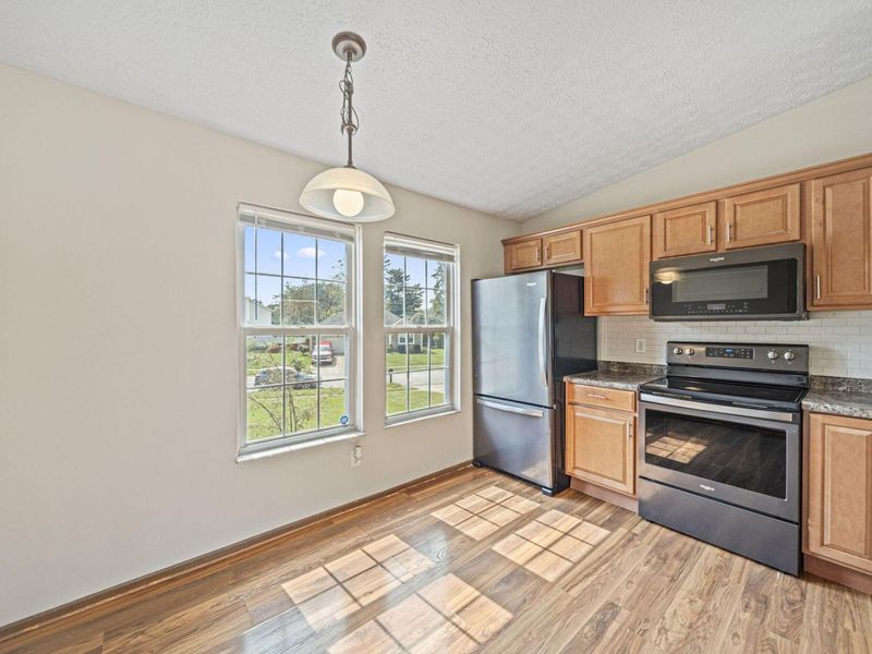 3542 Woody Way , Canal Winchester, OH 43110 Photo 14