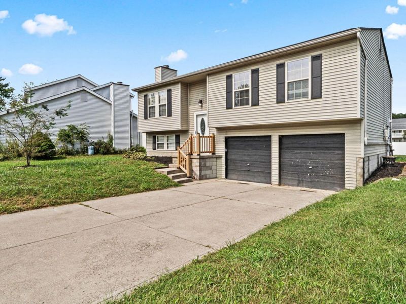 3542 Woody Way , Canal Winchester, OH 43110 Photo 3