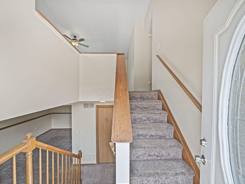 3542 Woody Way , Canal Winchester, OH 43110 Photo 7