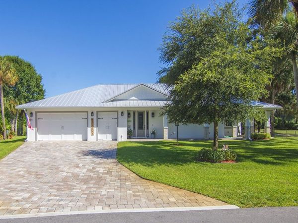 2926 Carissa Drive, Vero Beach, FL 32960